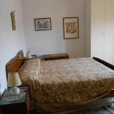 Isolina Emanuele Carrara